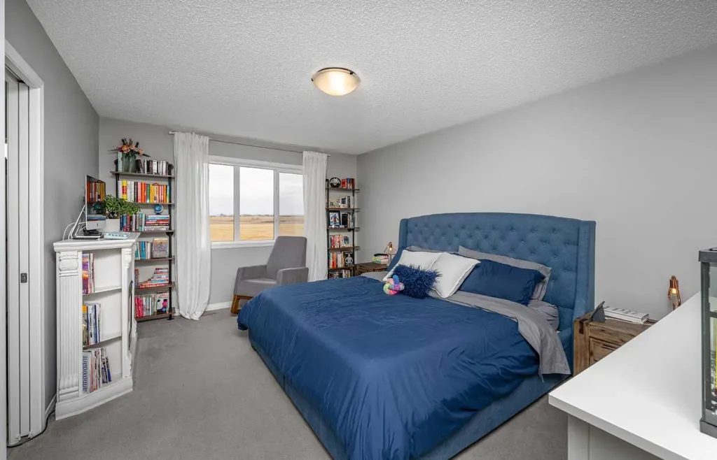 401 Hillcrest Road SW Airdrie AB T4B 4T8