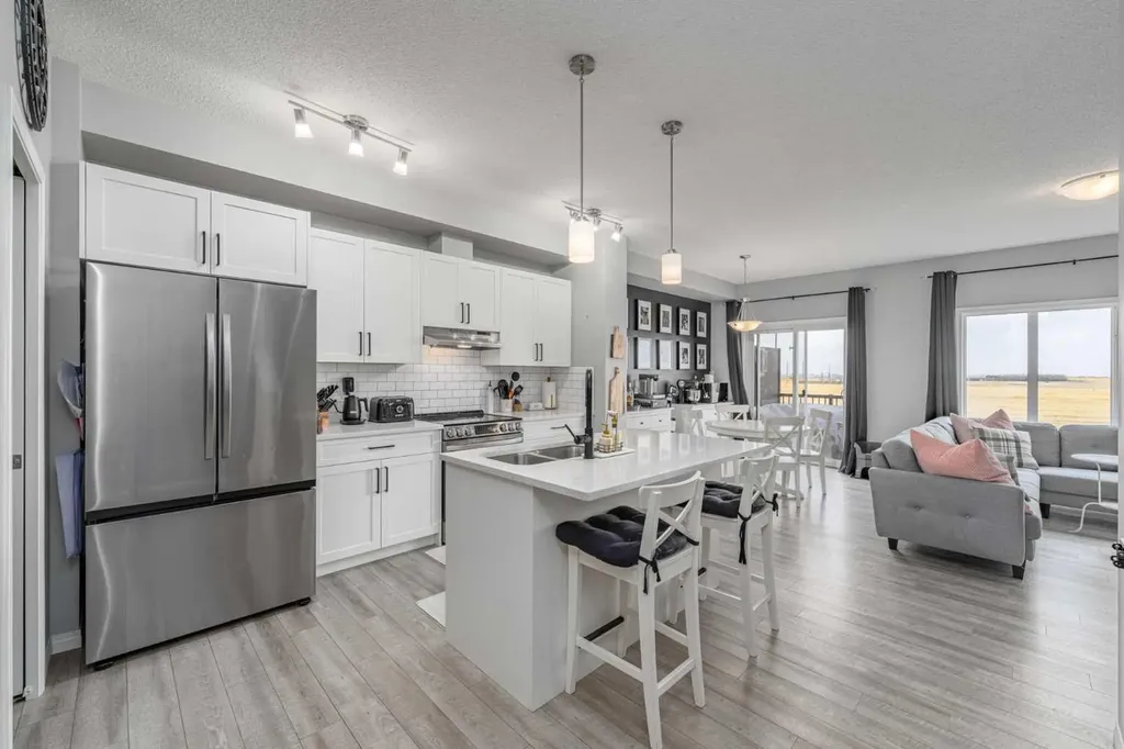401 Hillcrest Road SW Airdrie AB T4B 4T8