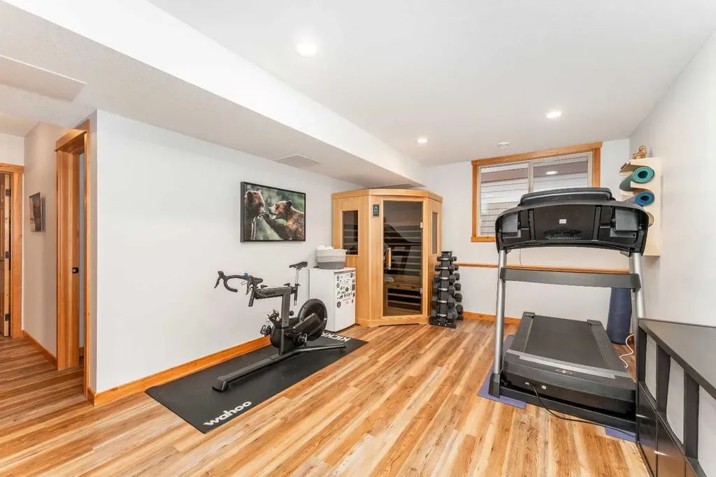 183 Hubman Landing Canmore AB T1W3L3