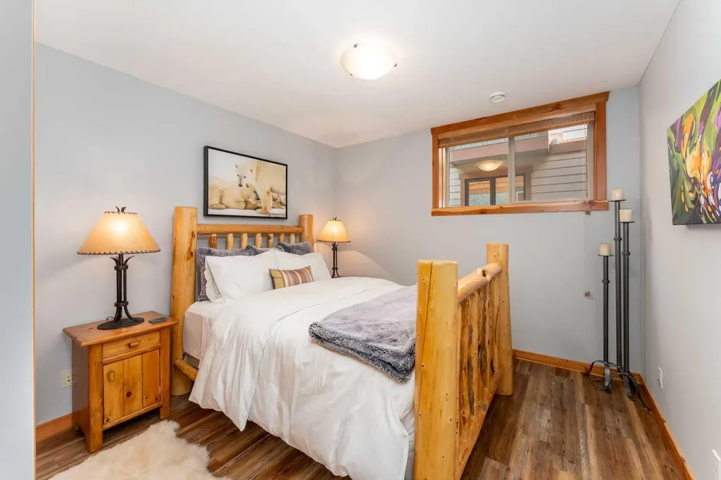 183 Hubman Landing Canmore AB T1W3L3