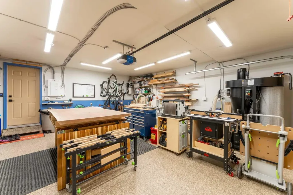 183 Hubman Landing Canmore AB T1W3L3