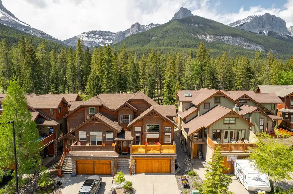 183 Hubman Landing Canmore AB T1W3L3