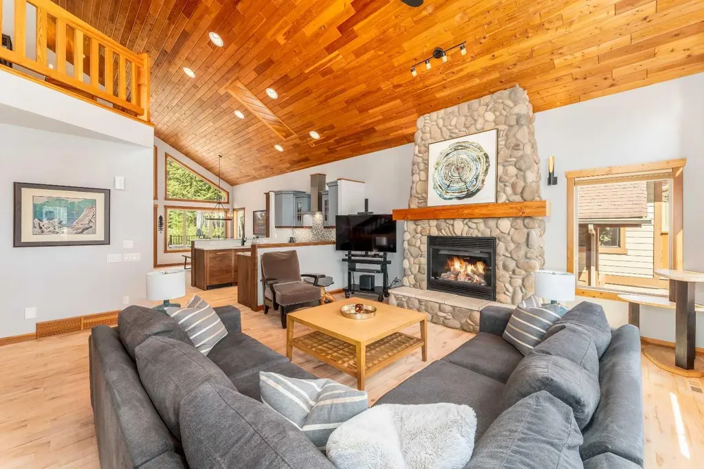 183 Hubman Landing Canmore AB T1W3L3