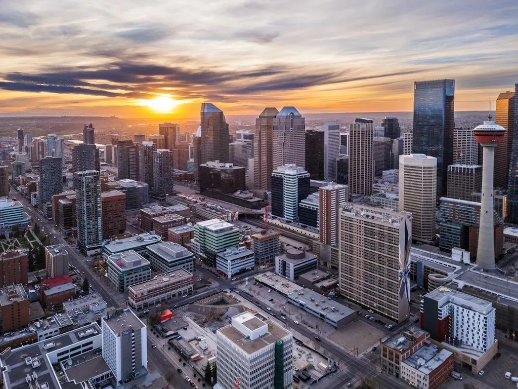 211 13 Avenue SE Calgary AB T2G 1E1