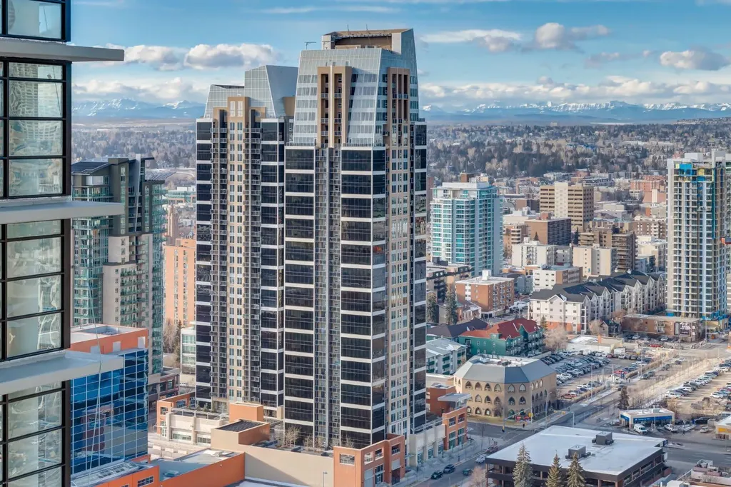 211 13 Avenue SE Calgary AB T2G 1E1
