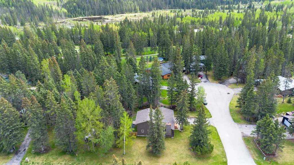 2 Wolf Close Rural Rocky View County AB T3Z 1A3