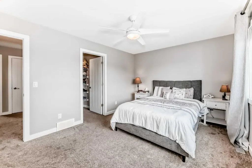 14 Aurora Heights Boulevard Blackfalds AB T4M0M1