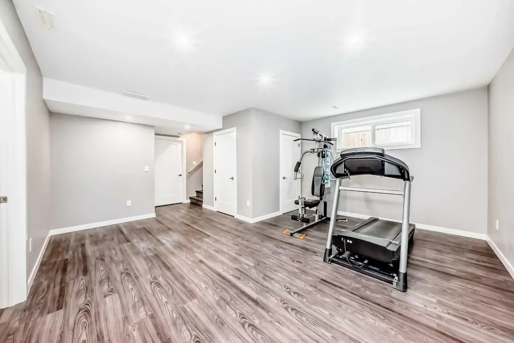 14 Aurora Heights Boulevard Blackfalds AB T4M0M1