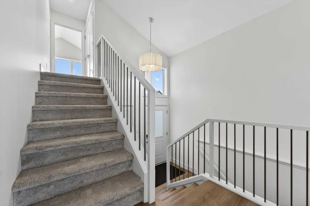 161 Caribou Bend N Lethbridge AB T1H 7J8