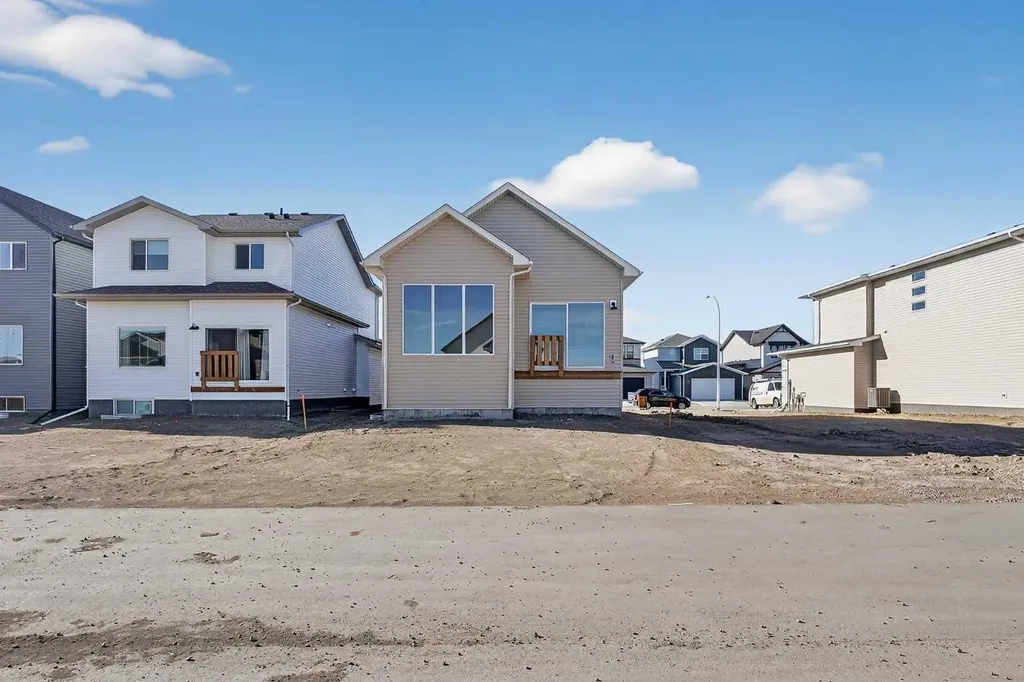 161 Caribou Bend N Lethbridge AB T1H 7J8