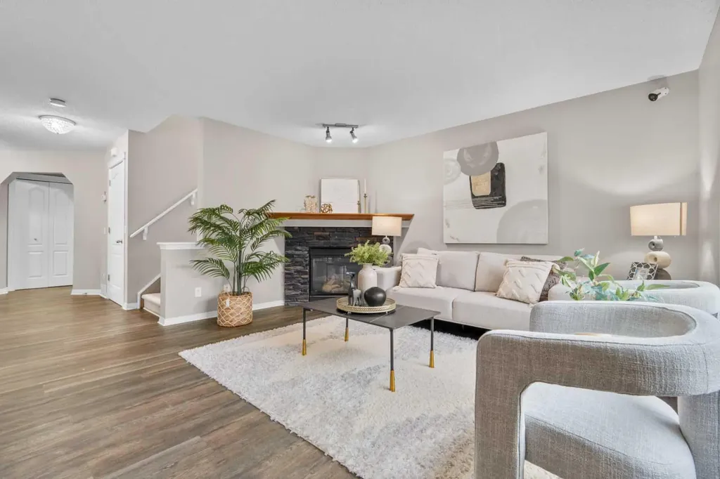 2455 Kingsland View SE Airdrie AB T4A 0A6