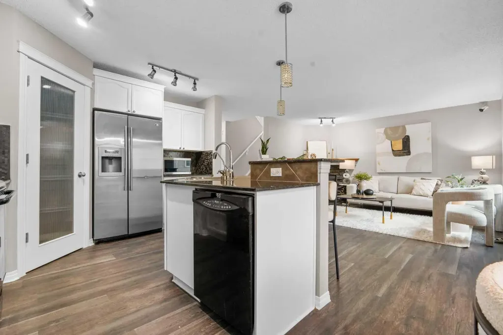 2455 Kingsland View SE Airdrie AB T4A 0A6