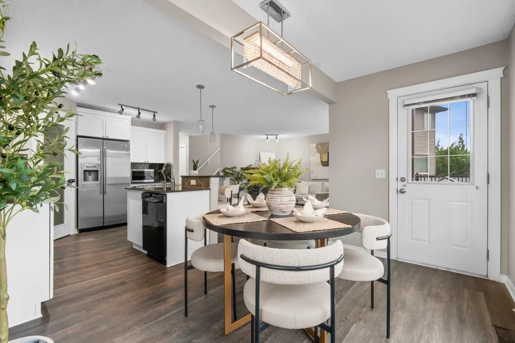 2455 Kingsland View SE Airdrie AB T4A 0A6