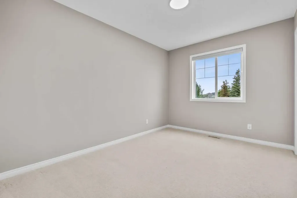 2455 Kingsland View SE Airdrie AB T4A 0A6