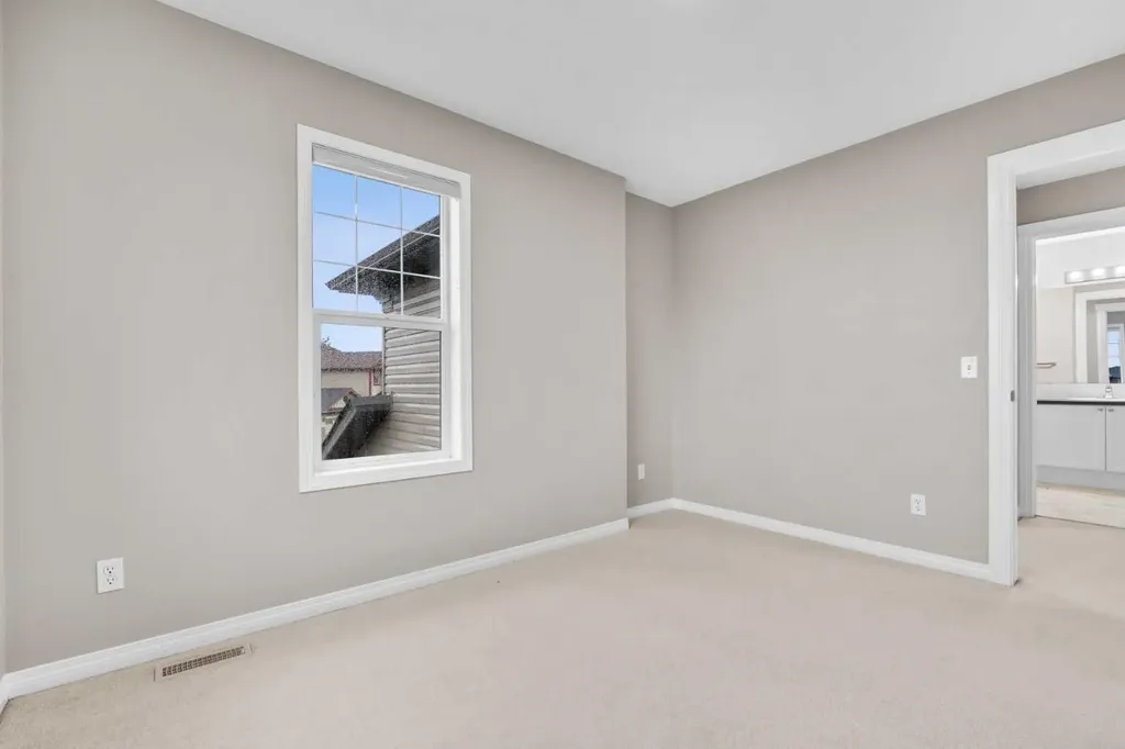 2455 Kingsland View SE Airdrie AB T4A 0A6