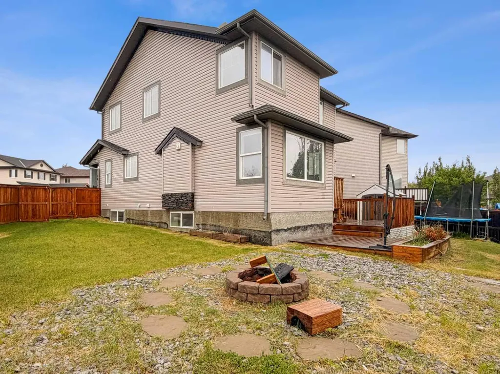 2455 Kingsland View SE Airdrie AB T4A 0A6