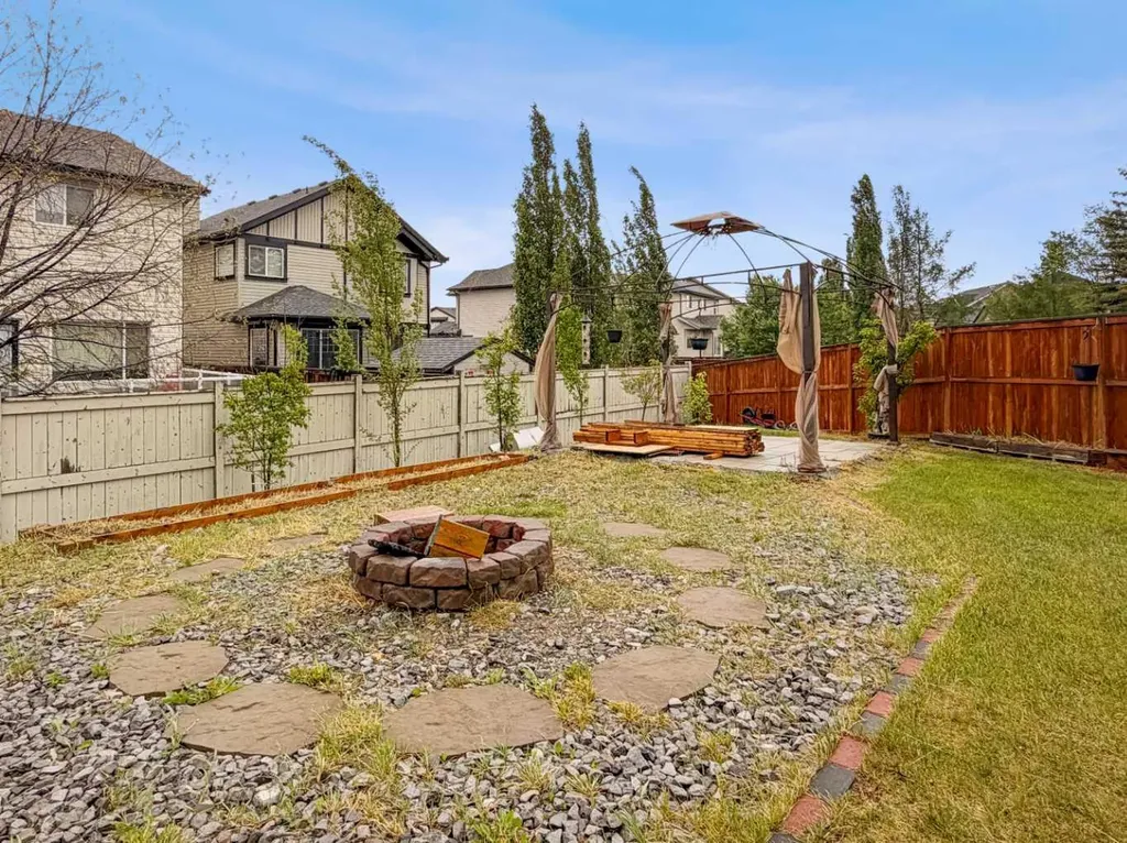 2455 Kingsland View SE Airdrie AB T4A 0A6