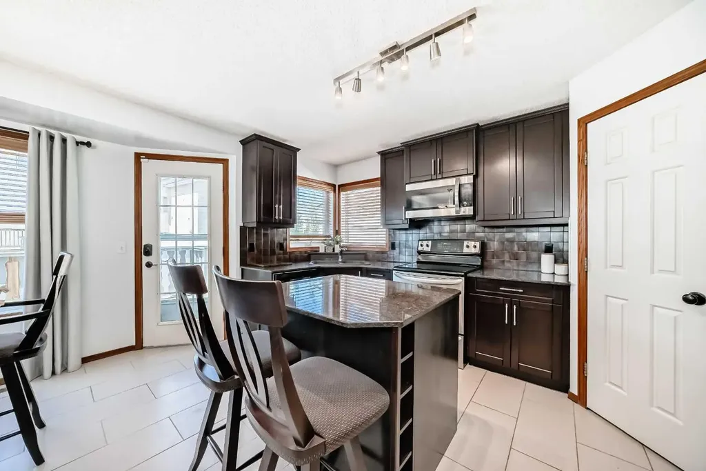 263 Coral Keys Drive NE Calgary AB T3J 3K4