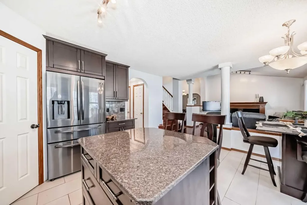 263 Coral Keys Drive NE Calgary AB T3J 3K4