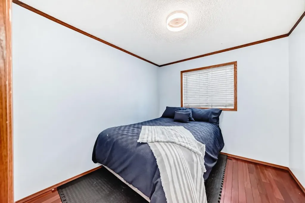 263 Coral Keys Drive NE Calgary AB T3J 3K4