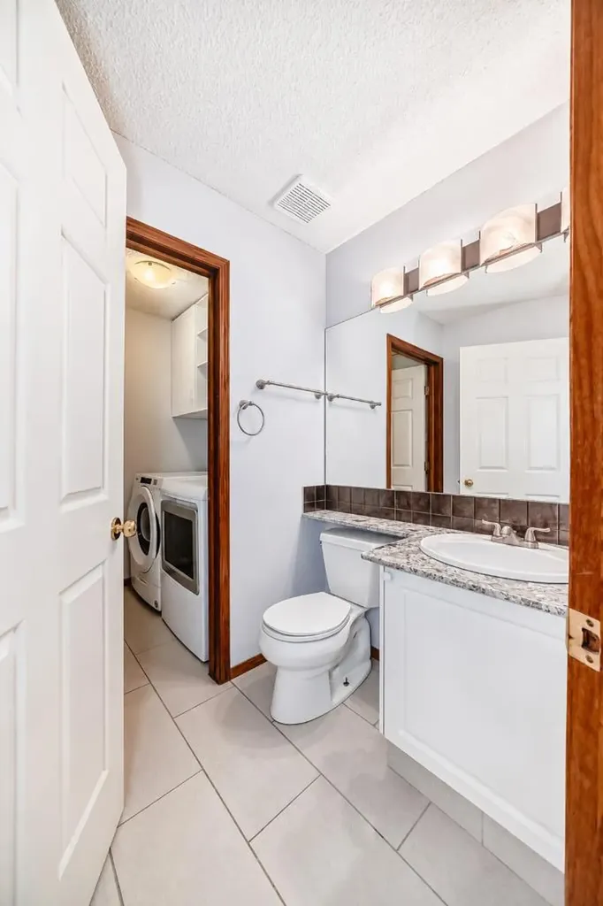 263 Coral Keys Drive NE Calgary AB T3J 3K4