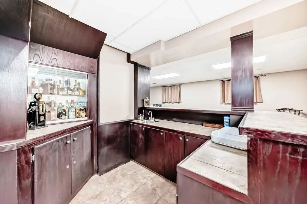 263 Coral Keys Drive NE Calgary AB T3J 3K4