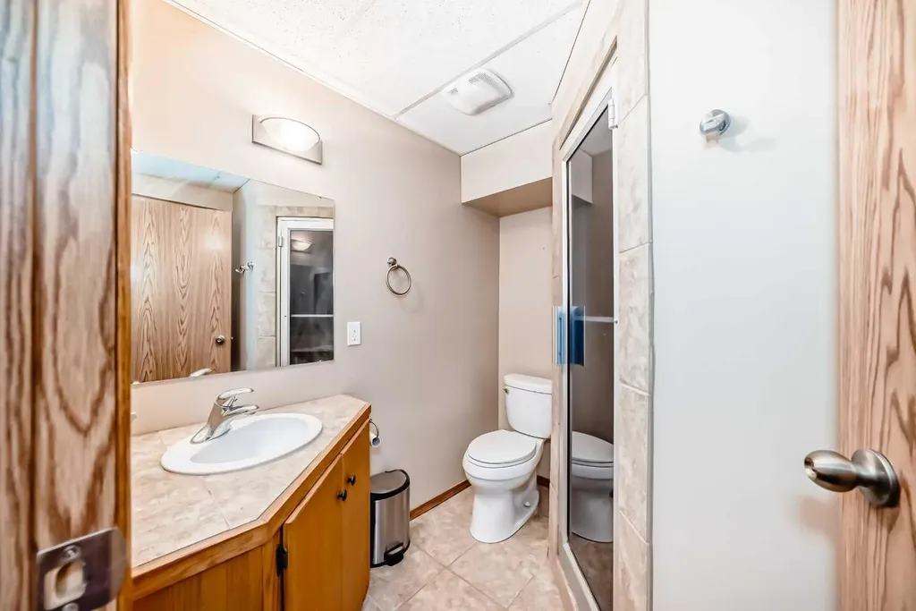 263 Coral Keys Drive NE Calgary AB T3J 3K4