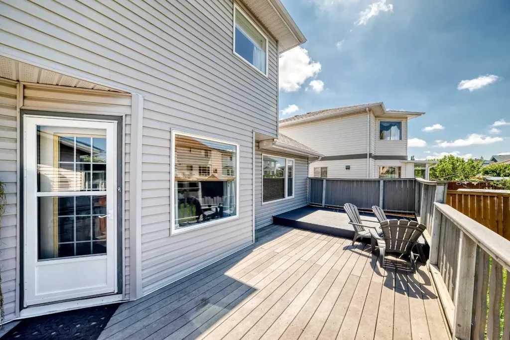 263 Coral Keys Drive NE Calgary AB T3J 3K4