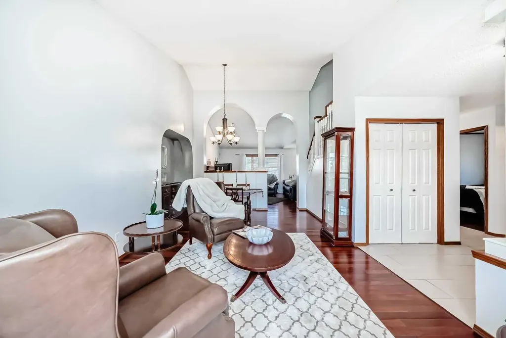 263 Coral Keys Drive NE Calgary AB T3J 3K4