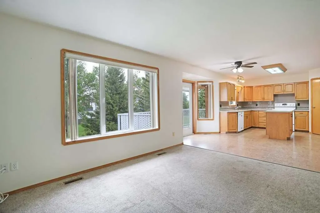 52 White Pelican Way Lake Newell Resort AB T1R 0X5