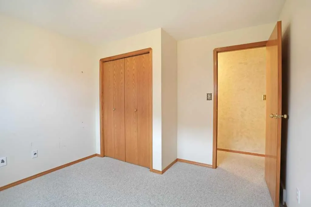 52 White Pelican Way Lake Newell Resort AB T1R 0X5