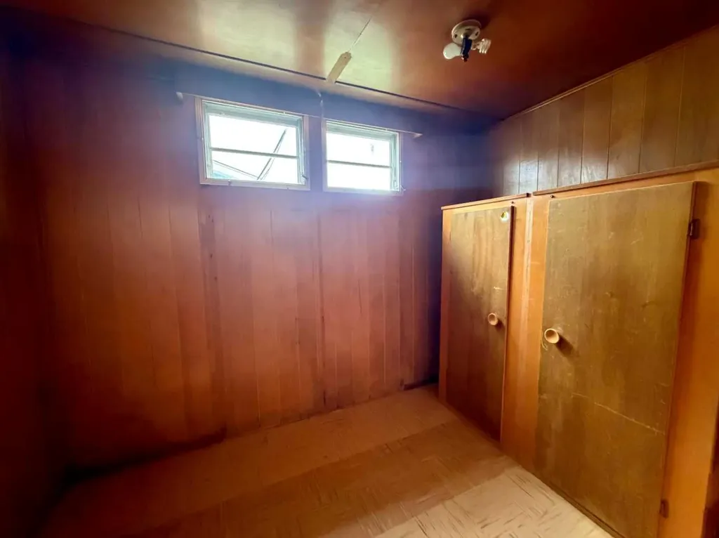 5139 51 Avenue Caroline AB T0M 0M0