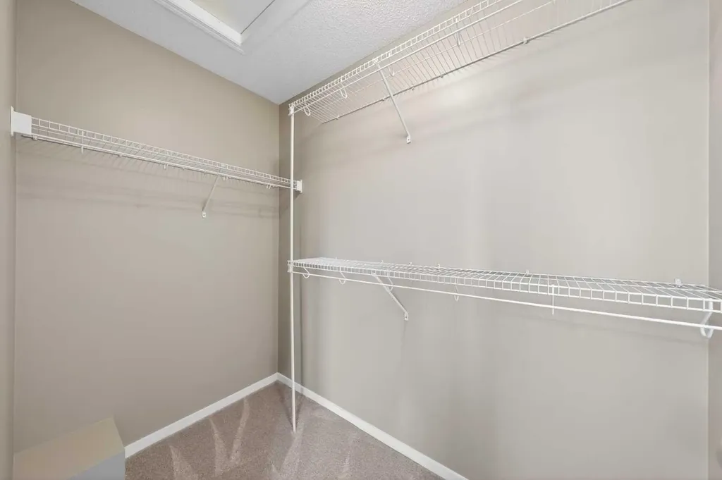 928 Panamount Boulevard NW Calgary AB T3K 0P4
