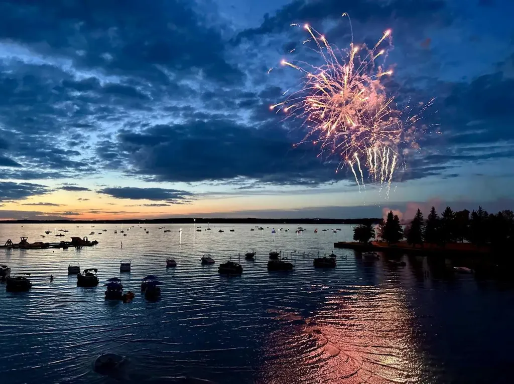 5100 Lakeshore Drive Sylvan Lake AB T4S2L7