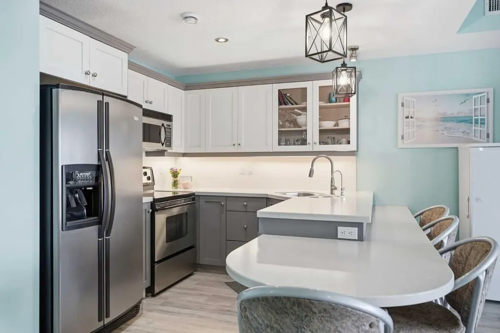 5100 Lakeshore Drive Sylvan Lake AB T4S2L7