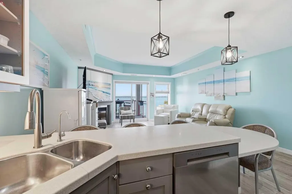 5100 Lakeshore Drive Sylvan Lake AB T4S2L7