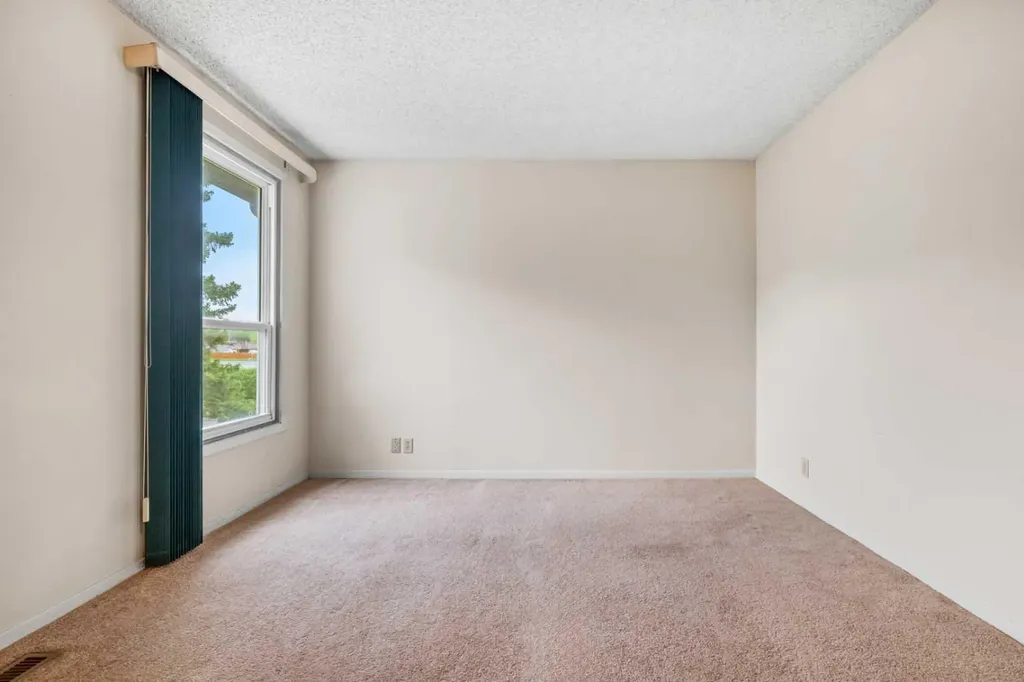 3200 60 Street NE Calgary AB T1Y 4K8