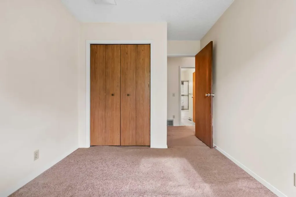 3200 60 Street NE Calgary AB T1Y 4K8