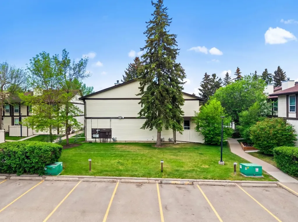 3200 60 Street NE Calgary AB T1Y 4K8