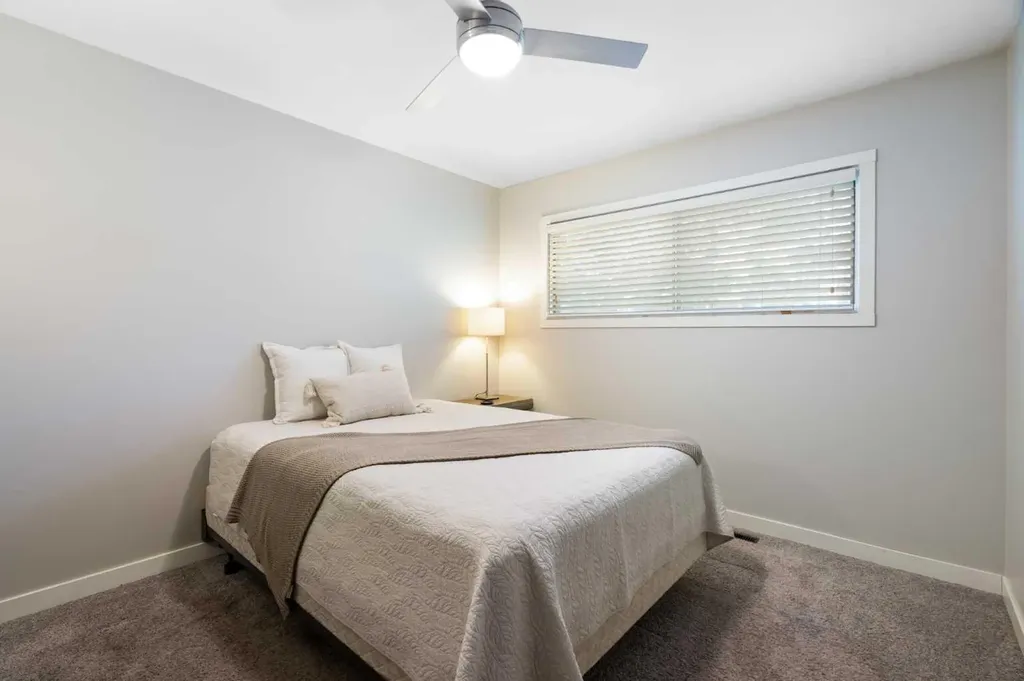 3123 Brentwood Boulevard NW Calgary AB T2L 1L9