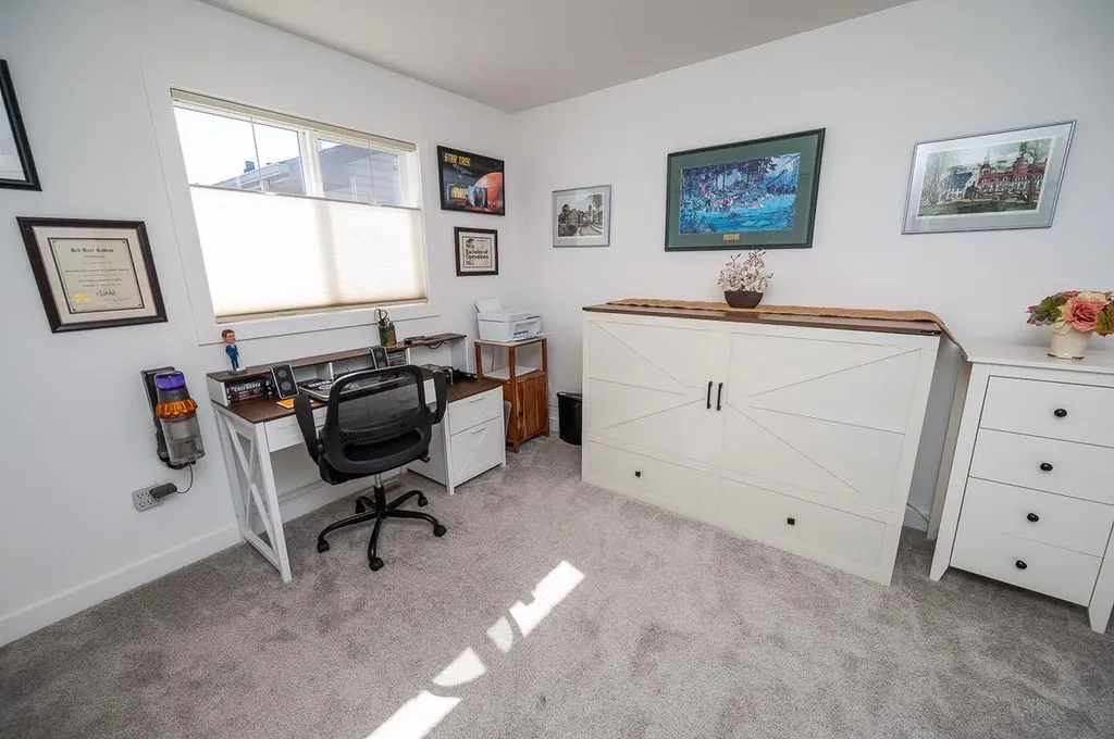 355 Duston Street Red Deer AB T4R 3J9