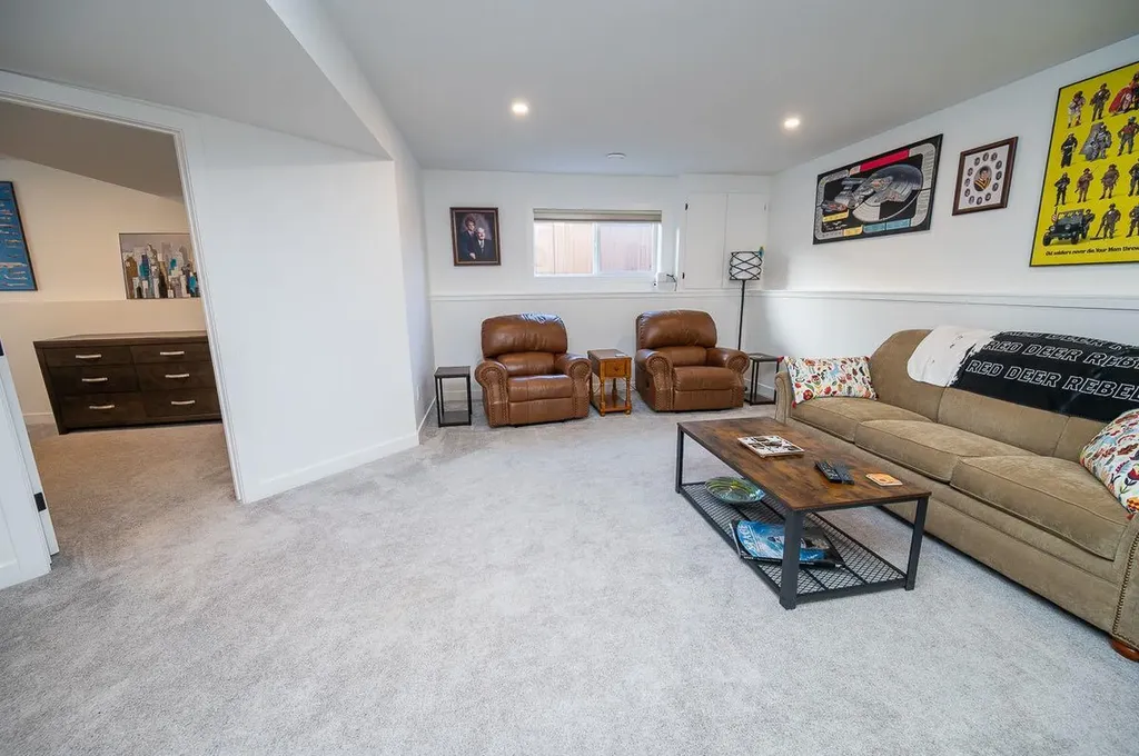 355 Duston Street Red Deer AB T4R 3J9