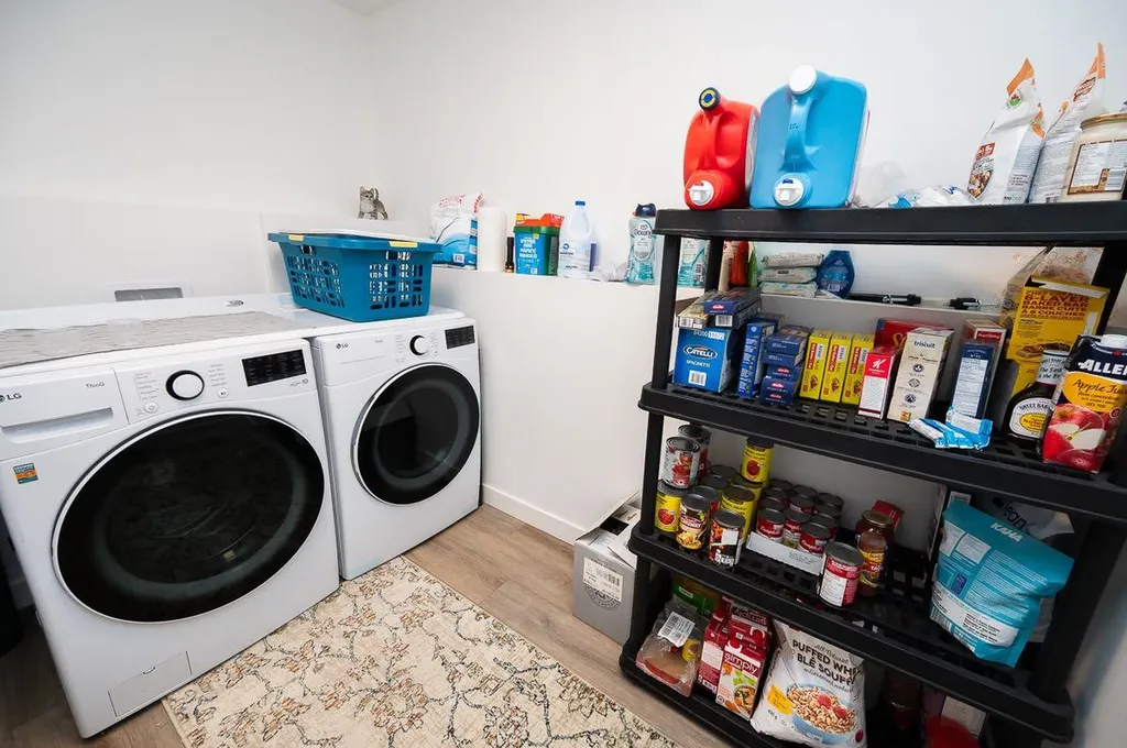 355 Duston Street Red Deer AB T4R 3J9