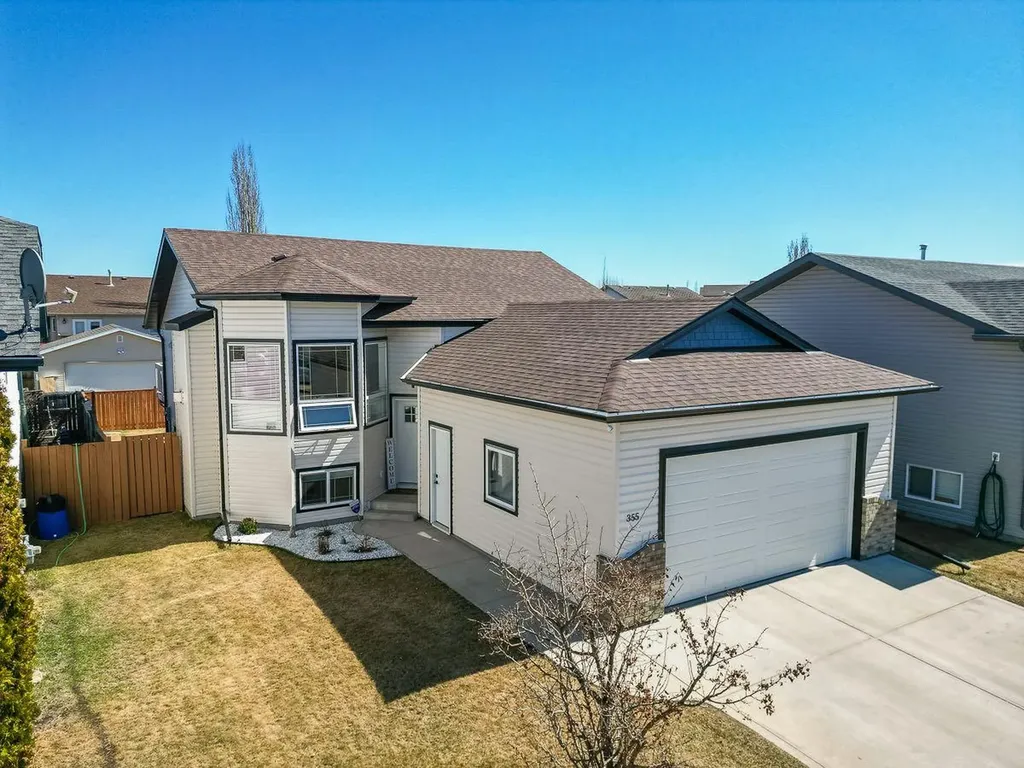 355 Duston Street Red Deer AB T4R 3J9