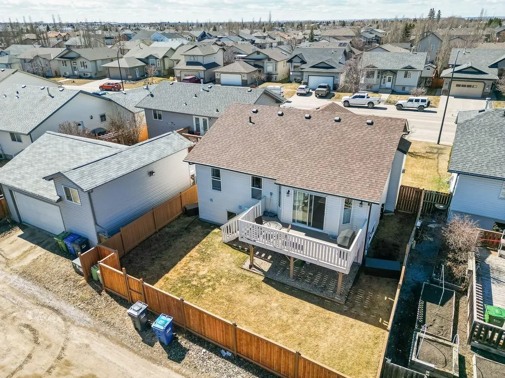 355 Duston Street Red Deer AB T4R 3J9
