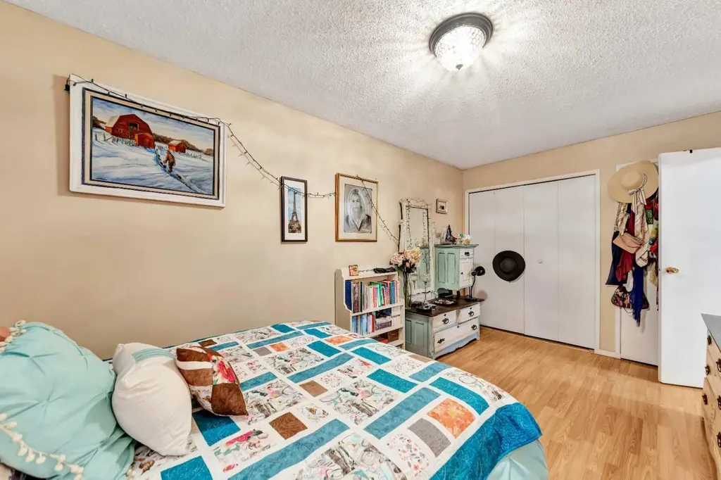 17 3 Avenue SE Marshall SK S0M 1R0