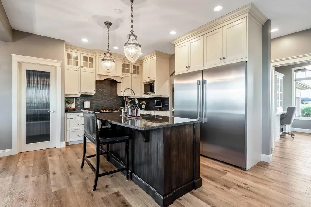 18 Sunset Ridge Drive Rural Foothills County AB T1S 5B7