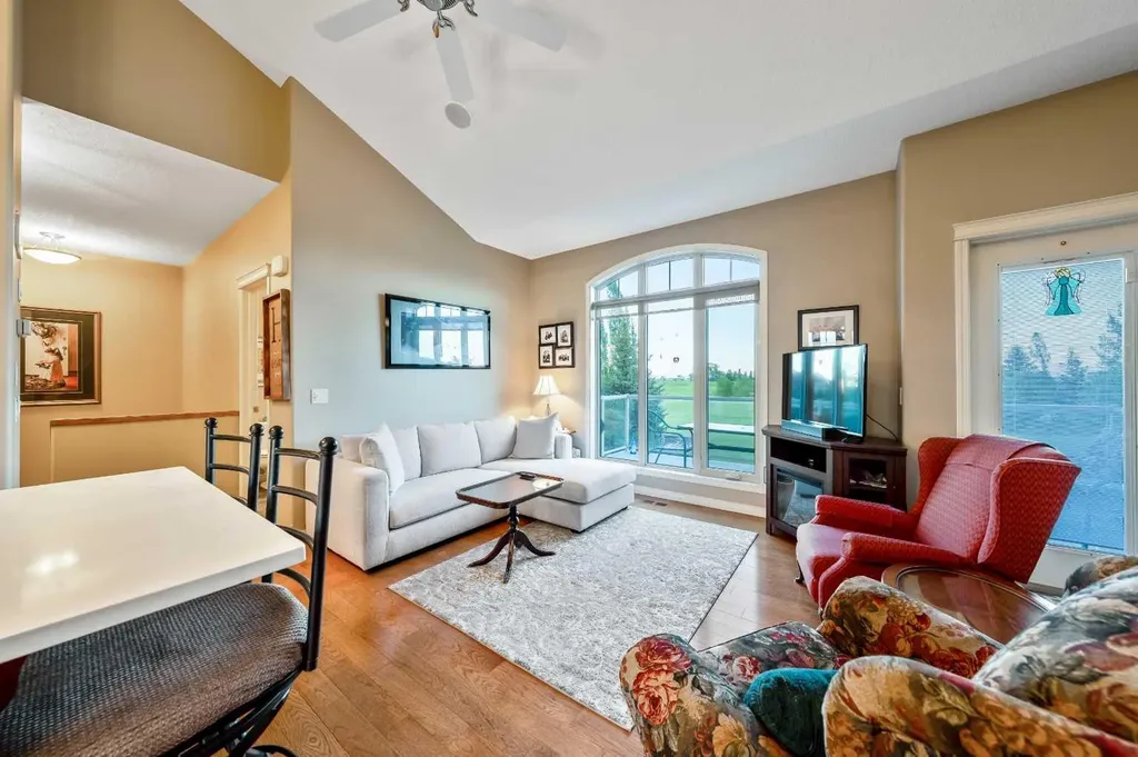 18 Sunset Ridge Drive Rural Foothills County AB T1S 5B7