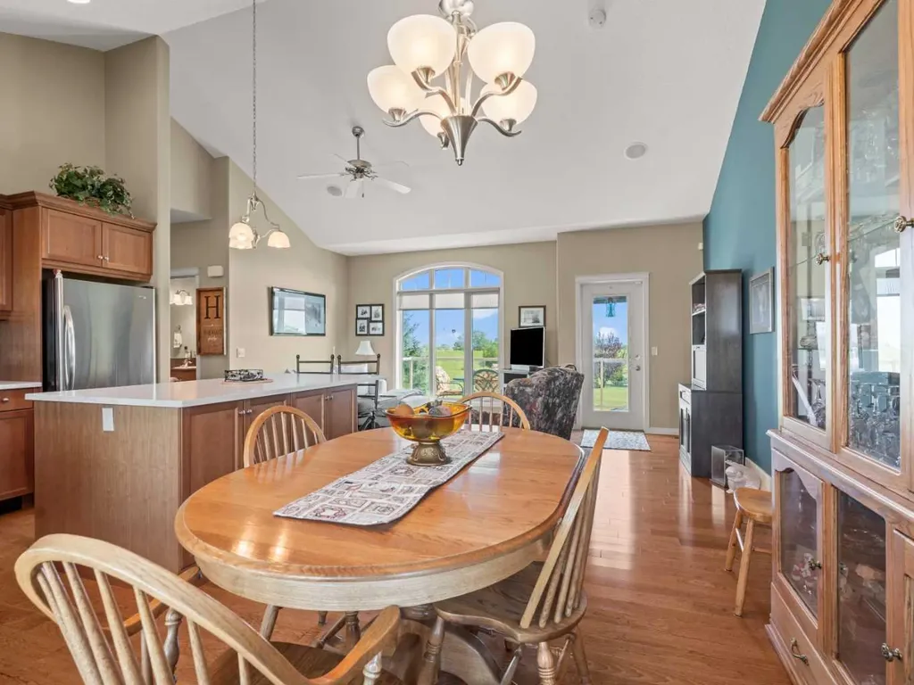 18 Sunset Ridge Drive Rural Foothills County AB T1S 5B7
