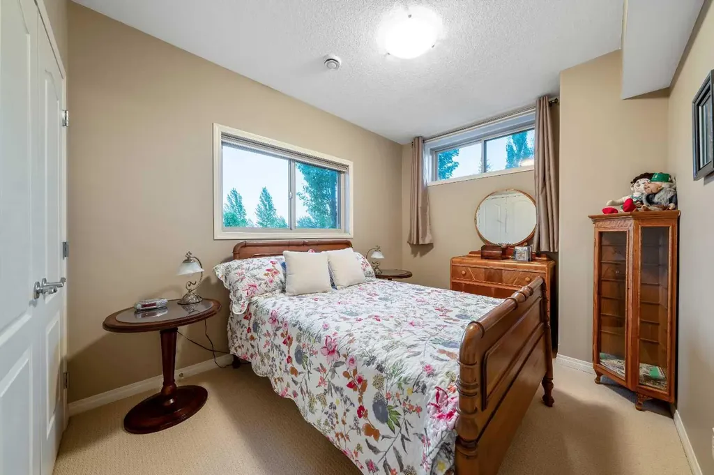 18 Sunset Ridge Drive Rural Foothills County AB T1S 5B7